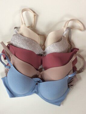 Bra Bundle Cacique Jessica Simpson Anne Klein Vince Camuto Lucky Brand Size 38C